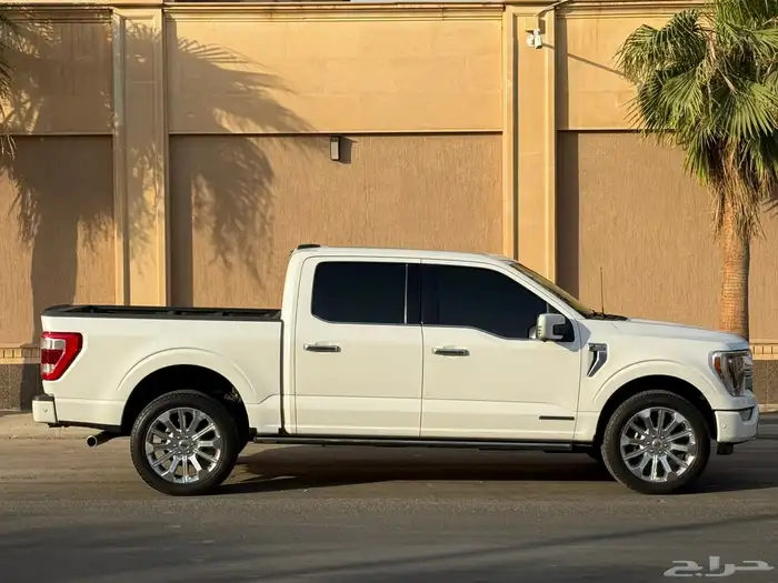 فورد 2023 F150 ليميتد اعلى فئه دبل 12