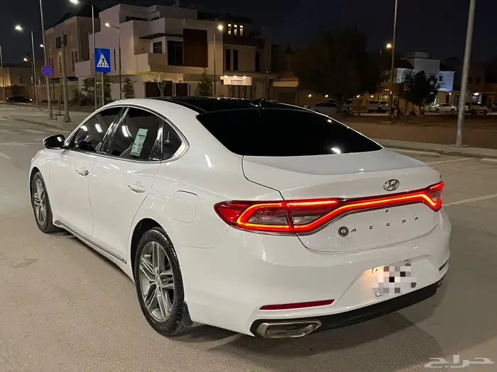 هونداي ازيرا 2018 9