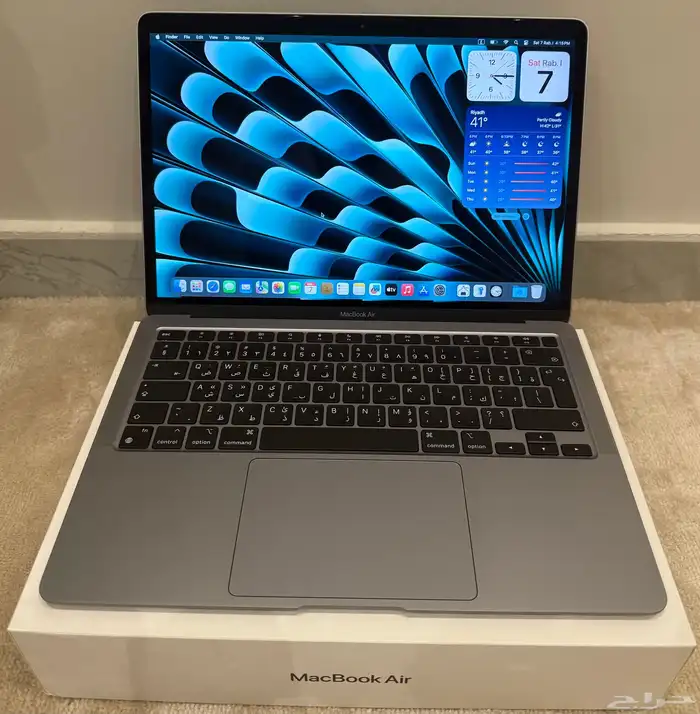 للبيع لابتوب ماك بوك MacBook Air 0
