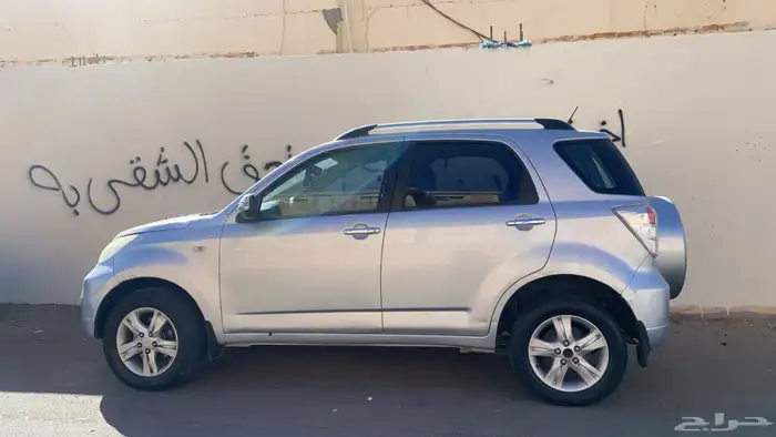 سياره 4