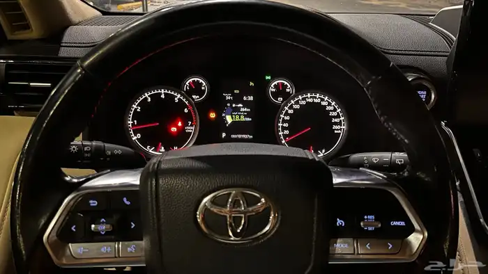 لاندكروزر 2022 GXR L4 20