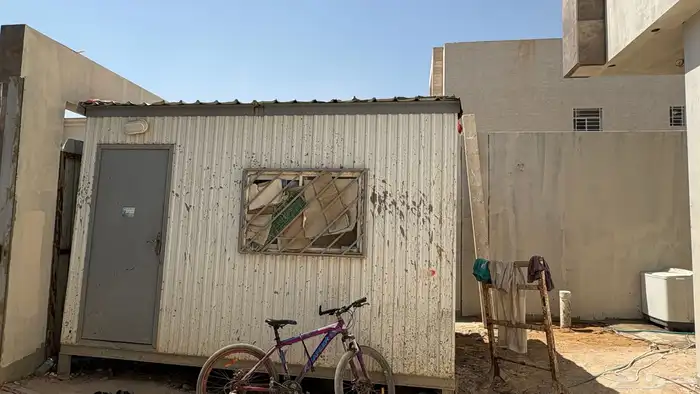 بركس للبيع 3 في 4 في حي عكاظ جنوب الرياض 0