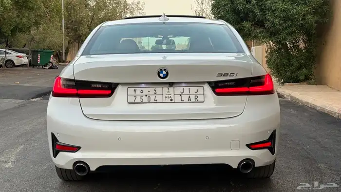 للبيع بي ام 320i 2022 منوه للمستخدم 7