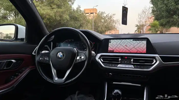 للبيع بي ام 320i 2022 منوه للمستخدم 12