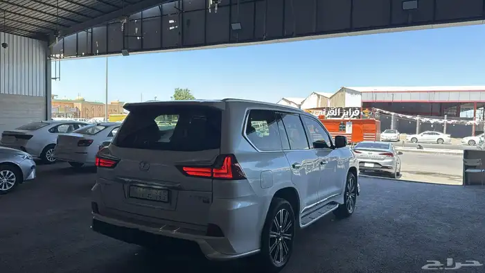 جيب لكزس 2021 سبورت LX570 DD 24