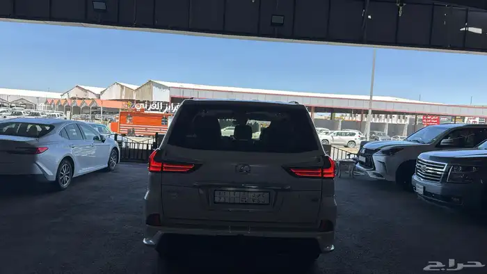 جيب لكزس 2021 سبورت LX570 DD 23