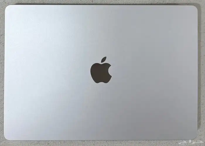 ابل ماك بوك اير إم 2   Apple MacBook Air M2 1