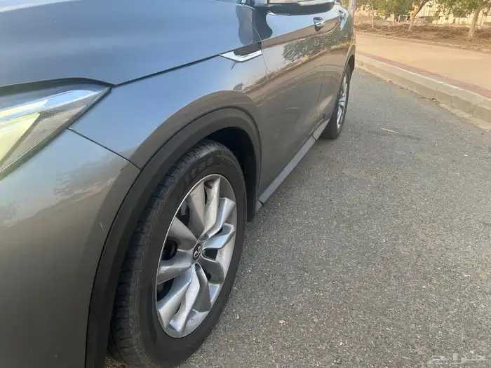 إنفينيتي QX50 موديل 2020 6