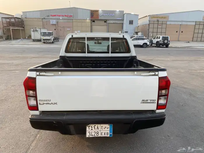 للبيع ايسوزو 3