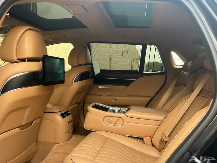 جينسس G90 مديل 2023 20