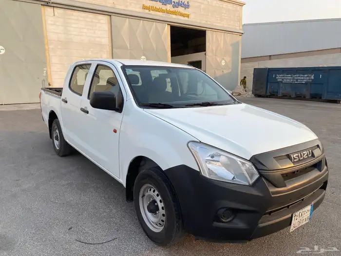 للبيع ايسوزو 6
