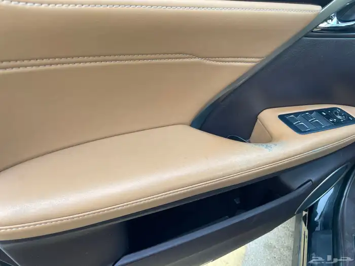 لكسز Rx350L مالك اول 4