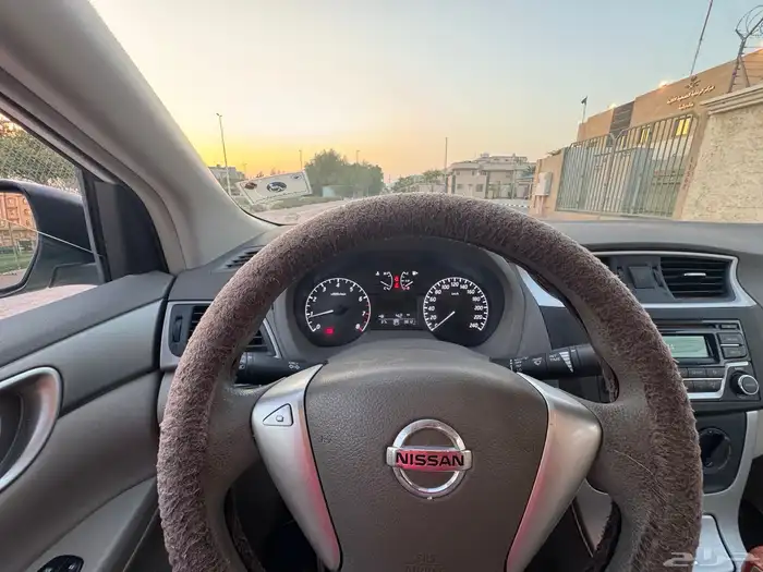 نيسان سنترا 2016 8