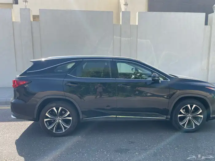 لكسز Rx350L مالك اول 2