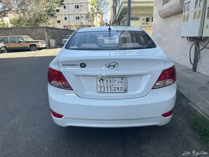 تم البيع اكسنت 2018 ماشية 32 الف فقط مخزنة تم البيع 3