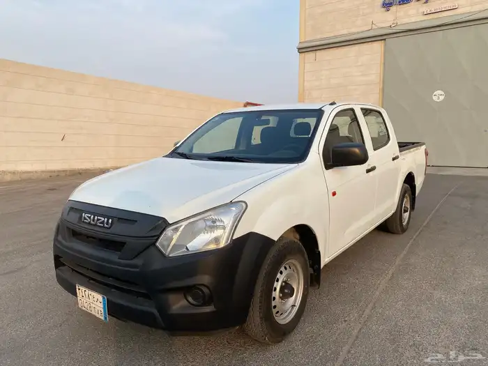 للبيع ايسوزو 0