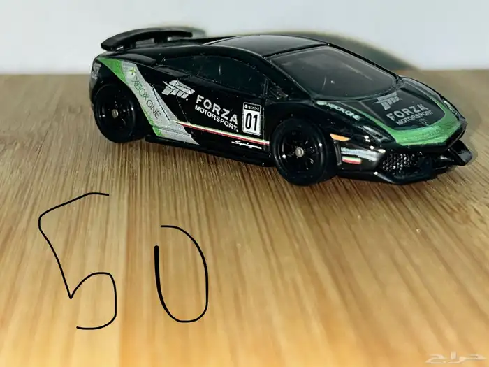 مجسمات سيارات صغيره هوت ويلز hotwheels 18