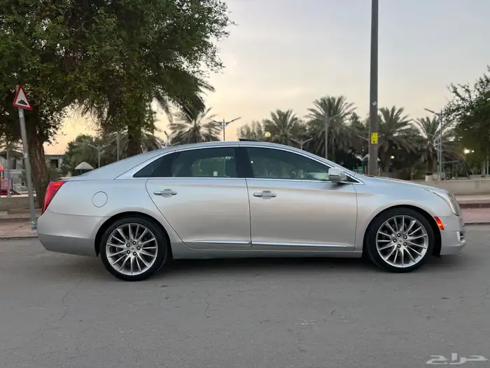 كاديلاك  XT5 موديل 2013 تنفس طبيعي 11