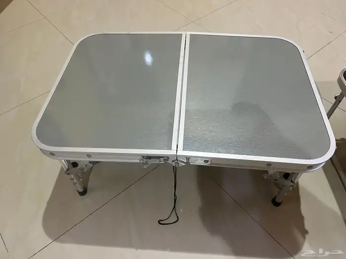 طاولتين الوحده ب 40 0