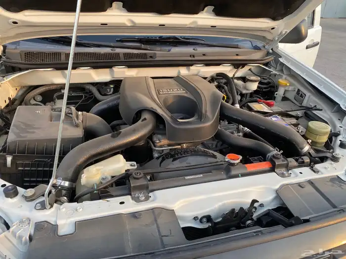 للبيع ايسوزو 13