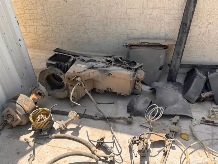 قطع غيار جيب. شروكي 98 3