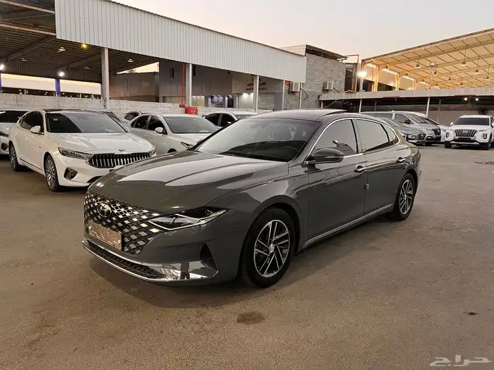 ازيرا 2021 (بنزين) وارد كوريا 6