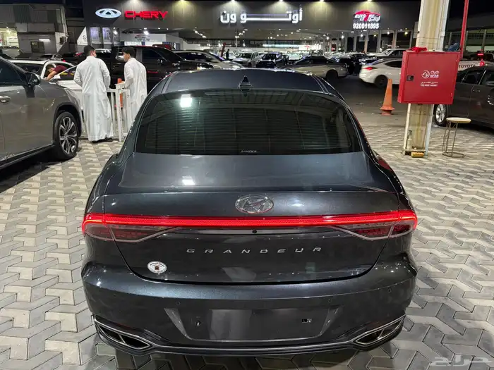 هيونداي ازيرا 2021 5