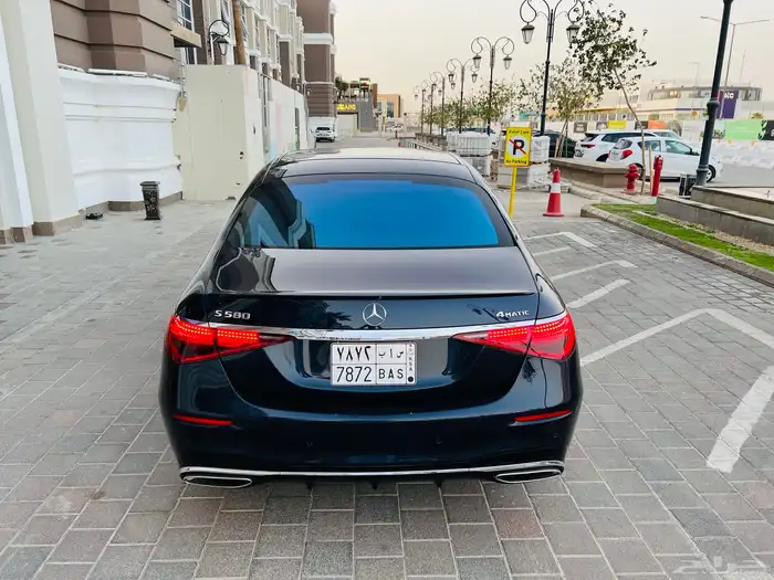 مرسيدس S580 2022 قمة النظافة بحالة الوكالة 17