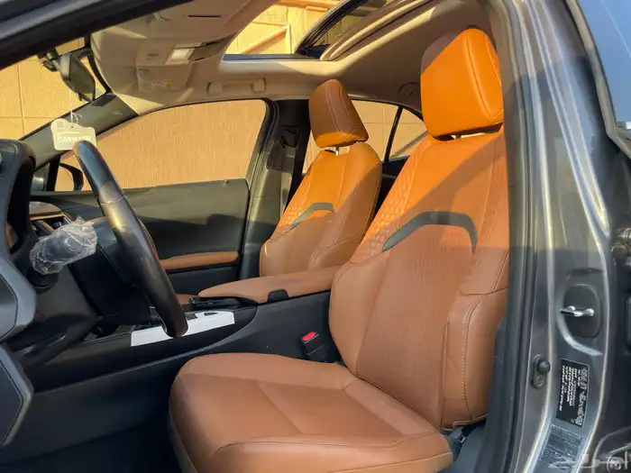 لكزس UX200 - 2021 فل كامل 12