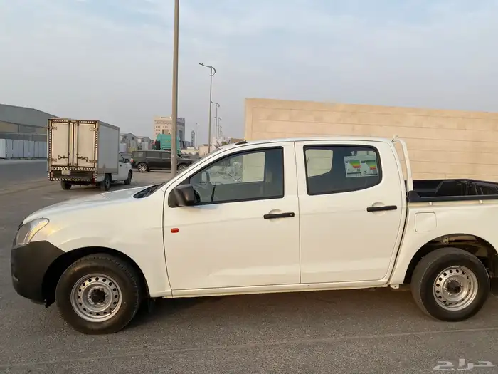 للبيع ايسوزو 1