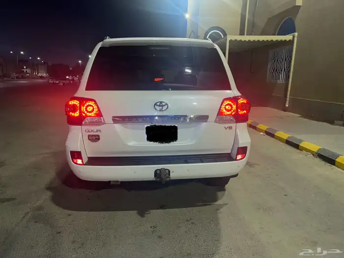 لاندكروزر 2015 3