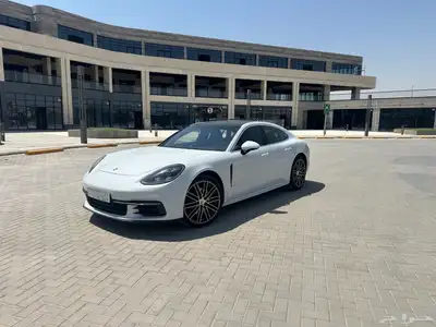 PORSCHE Panamera 4s index