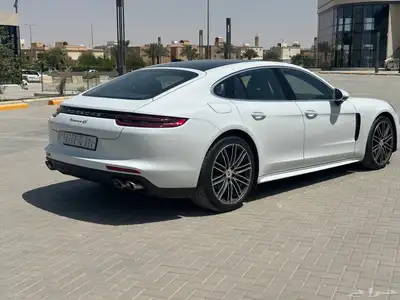 PORSCHE Panamera 4s index