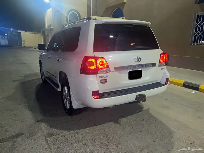 لاندكروزر 2015 5