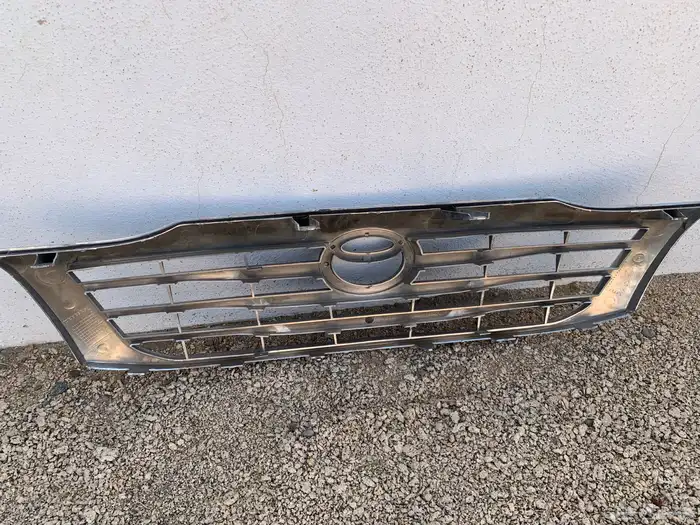 شبك هايلكس جي ال اكس للبيع . 2