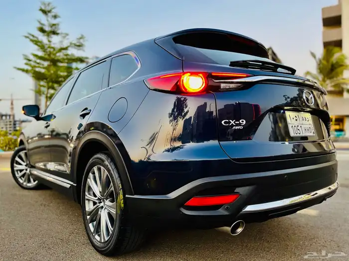 CX9 Signature Edition - Mint Condition 20