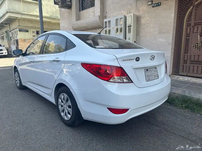 تم البيع اكسنت 2018 ماشية 32 الف فقط مخزنة تم البيع 4