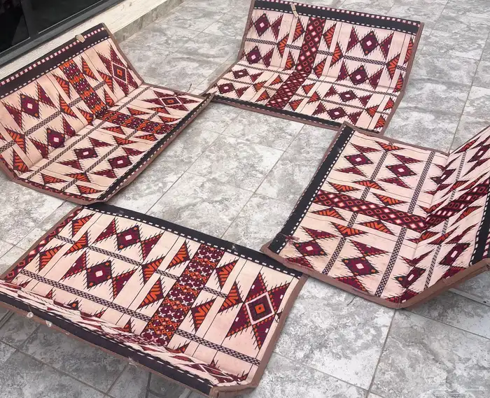 جلسات أرضية خارجية 1