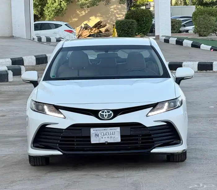 كامري ستاندر شبه زيرو 2022 عداد7 الالف 0