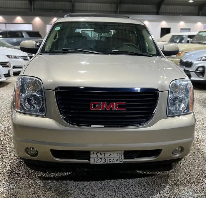 يوكن 2008 دبل (( نظيف )) 0