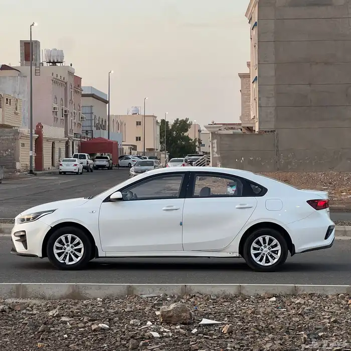 كيا سيراتو 2021 وكاله 8