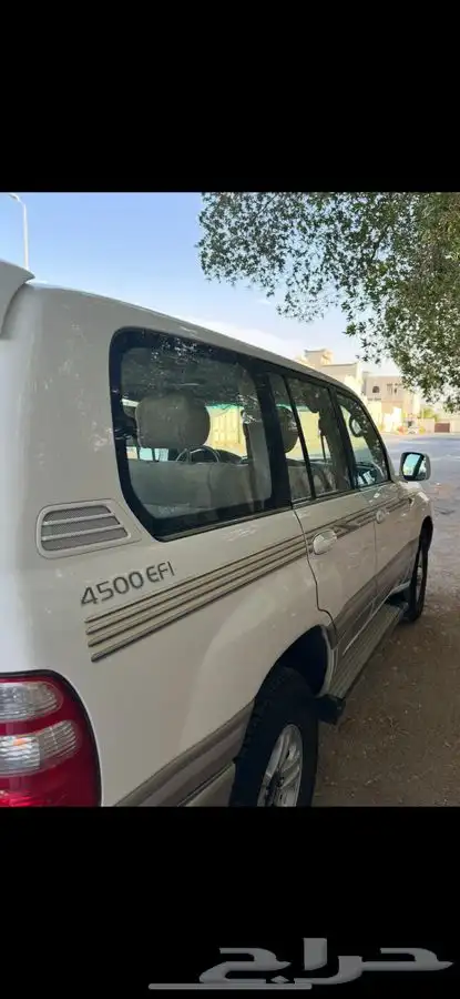 لاندكروزر 4