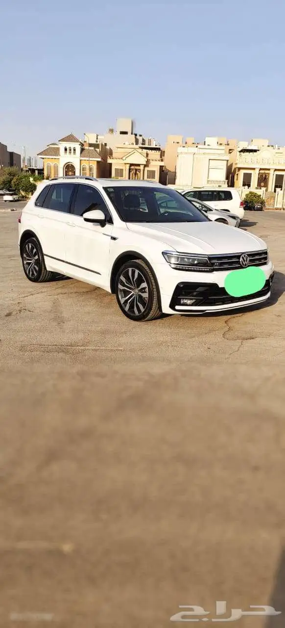 Volkswagen Tiguan R-Line AWD 2019 1