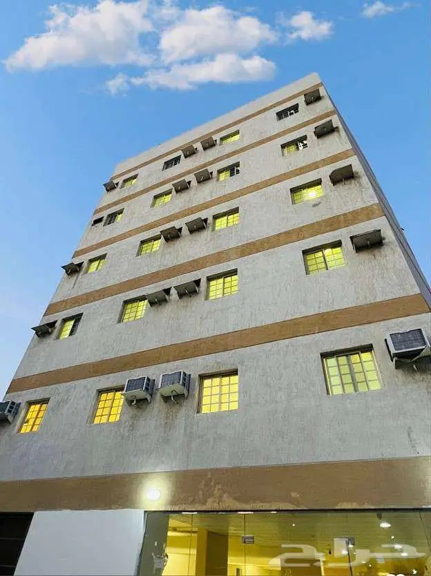 عمارة للايجار بالكامل مكة حي النزهة 13