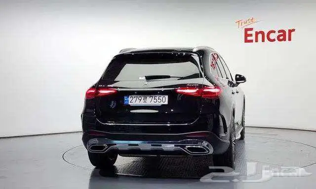 مرسيدس GLC 300 2023 وارد كوريا 18