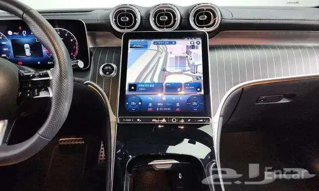 مرسيدس GLC 300 2023 وارد كوريا 14