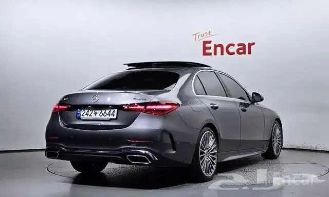 مرسيدس c300 2023 2