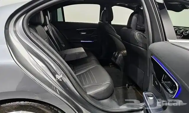 مرسيدس c300 2023 11