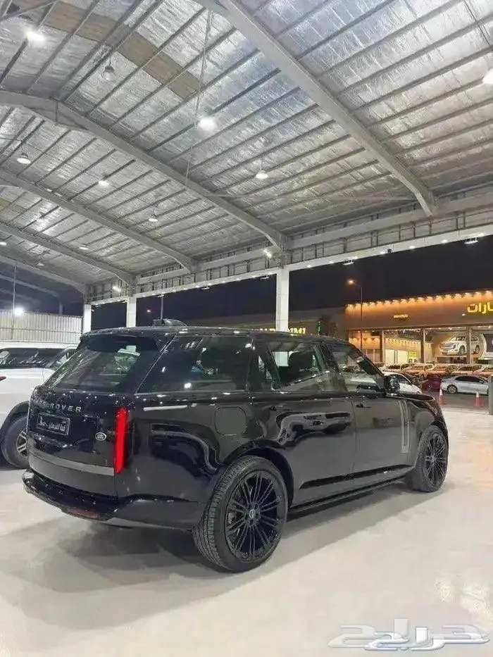 رنج روفر فوج 2023 V8 HSE اديشن 4