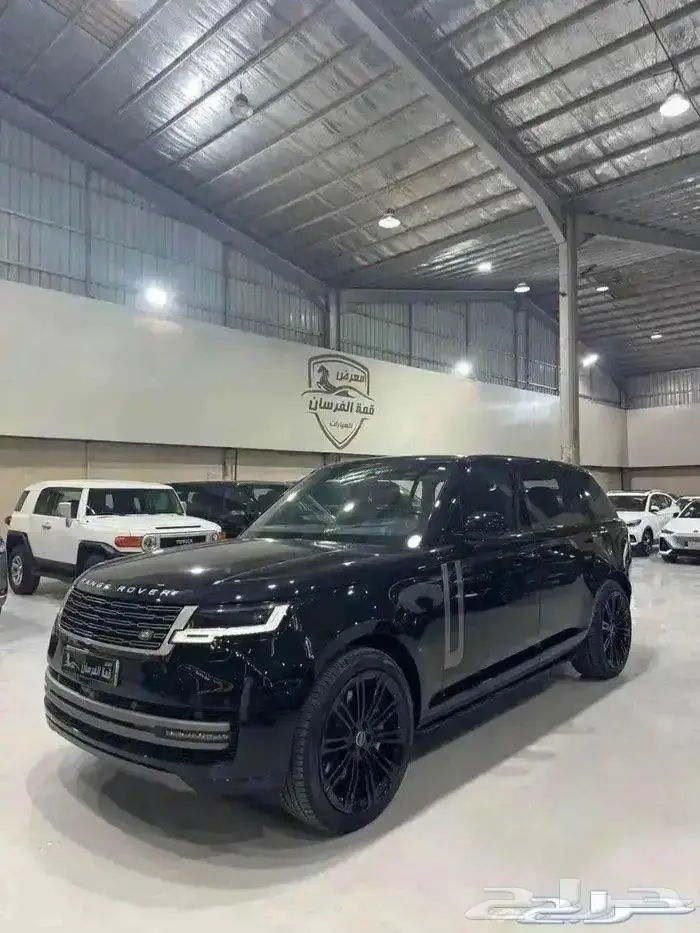 رنج روفر فوج 2023 V8 HSE اديشن 2